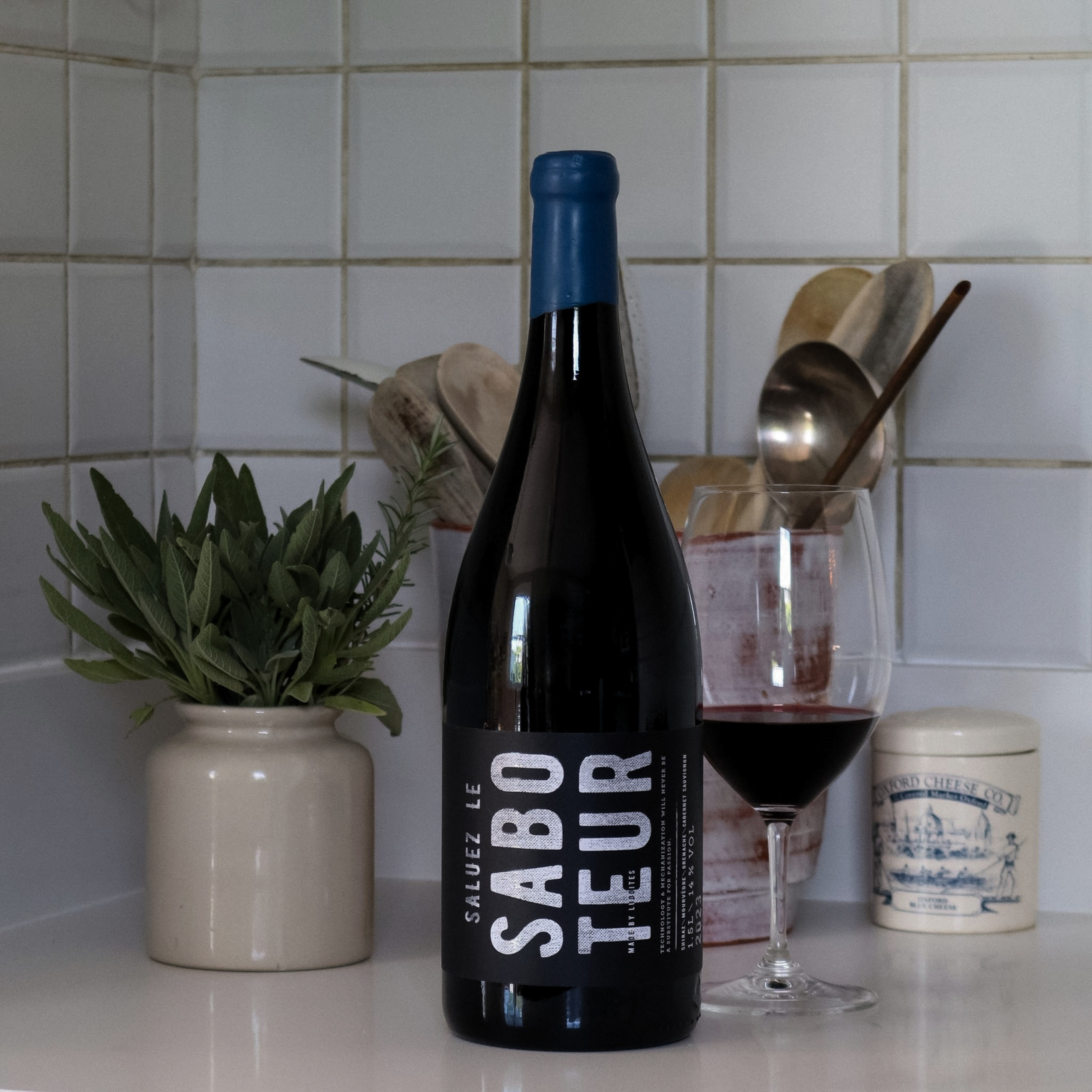 Luddite 'Saboteur' Red 2023 MAGNUM
