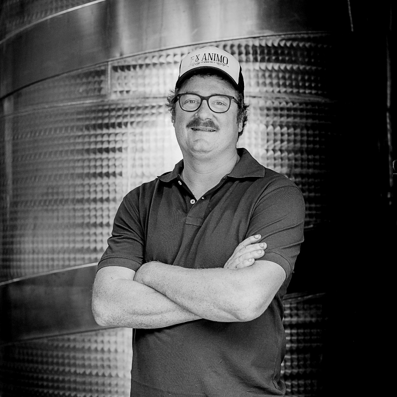 Lukas in front of tank B+W